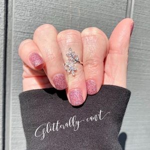 B3G1 CS Nail Strips Glitterally Can’t - Petite